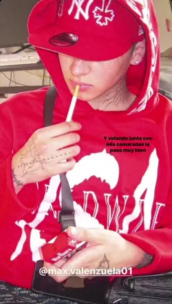 <3