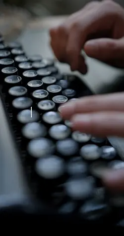 Typewriter 