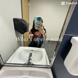 HMLLL😩😩