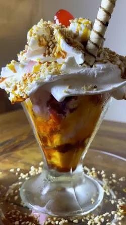 Sorvete sundae