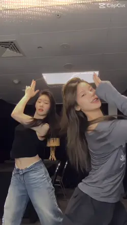 Yeji and chae!