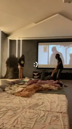 1 foto e 2 vídeo