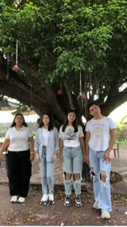 Family outfits 