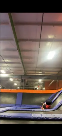 Sky Zone :3