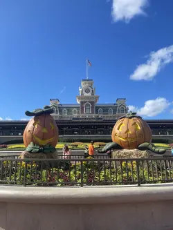 Hallowee