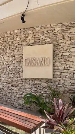 Hotel Review