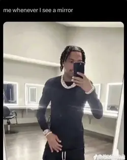 mirror pics!
