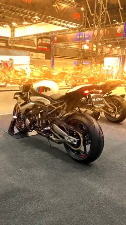 BMW moto Edit 
