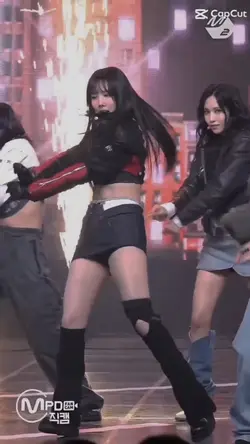 Nayeon ♡´･ᴗ･`♡