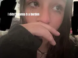😐