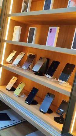 iPhone 