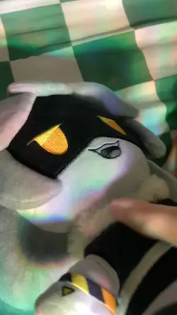 V plush