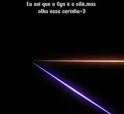 Ela é tão fofinha<3