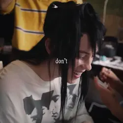 black hair billie!!