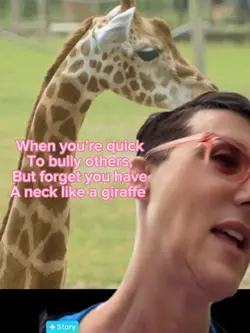 Giraffe bully