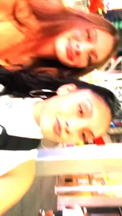 Jayla and Kylee 