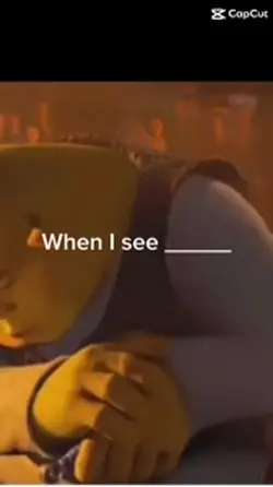 Shrek smirk meme