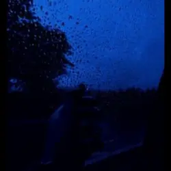 Roi-blue hour 