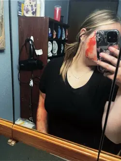 😜