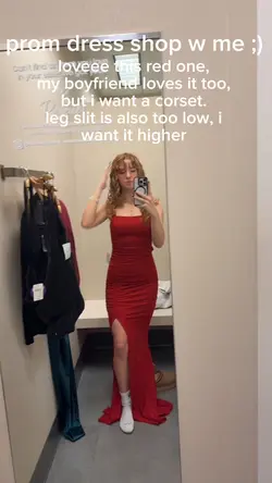 dress shop w me!