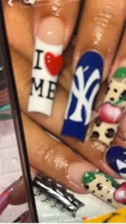 nails 