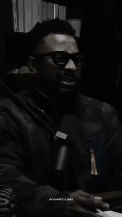 Podcast Clip BW