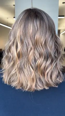 Strawberry blonde