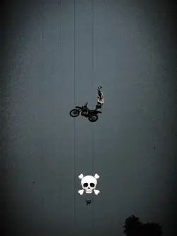 FREZEE+GLITCH 3:4