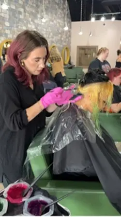 Salon hiring video
