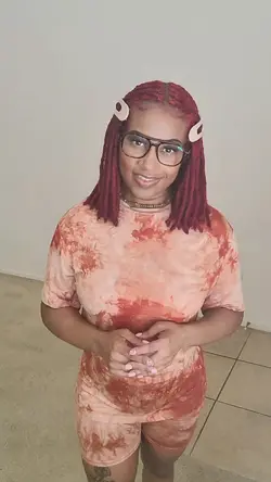 Locd Girlie 