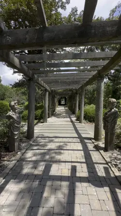 Botanical Garden 