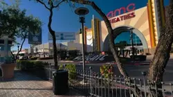 Outdoor Mall 