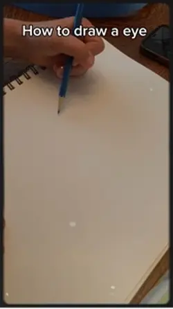 How to draw a eye