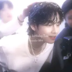 Happy birthday V 