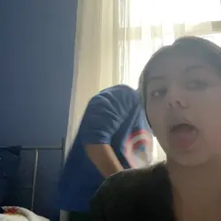 p 😣
