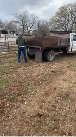 Dumpin dirt 