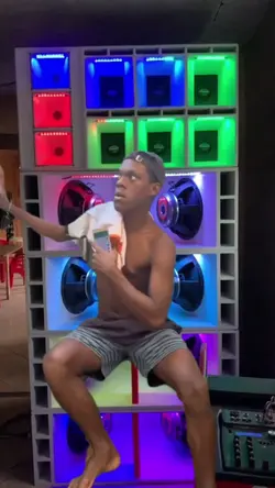 quando o vizinho 