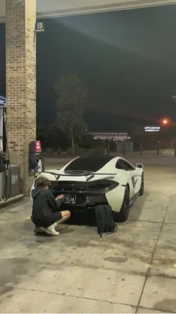Mclaren hada fuel up