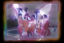 ♡︎🅀🅄🄴🄴🄽🄲🄰🅁🄳♥︎