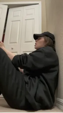 Lewis capaldi 