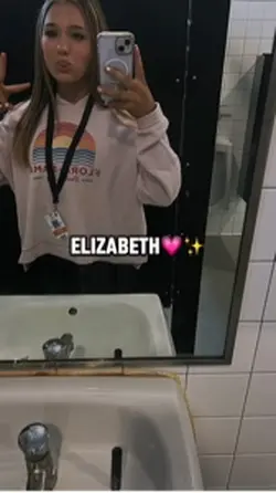 Elizabeth💗