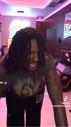 Duke Dennis 🥴