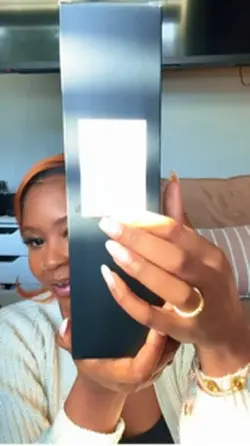 Home beauty unboxing