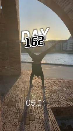 Day 162 handstan