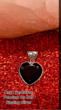 Onyx Pendant 