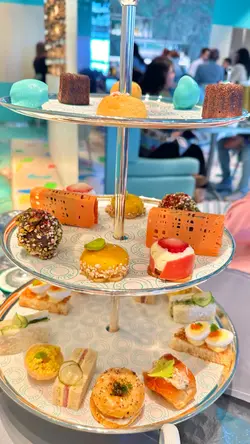 Blue Box Cafe 💍🫖