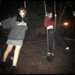 grunge aesthetic 