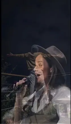 Foto e vídeo opaco. 