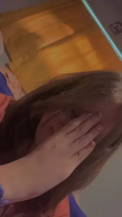 😭