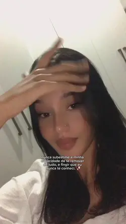 💭🧏🏻‍♀️
